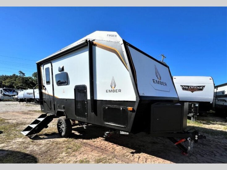 Thumbnail Photo undefined for 2023 Ember Overland